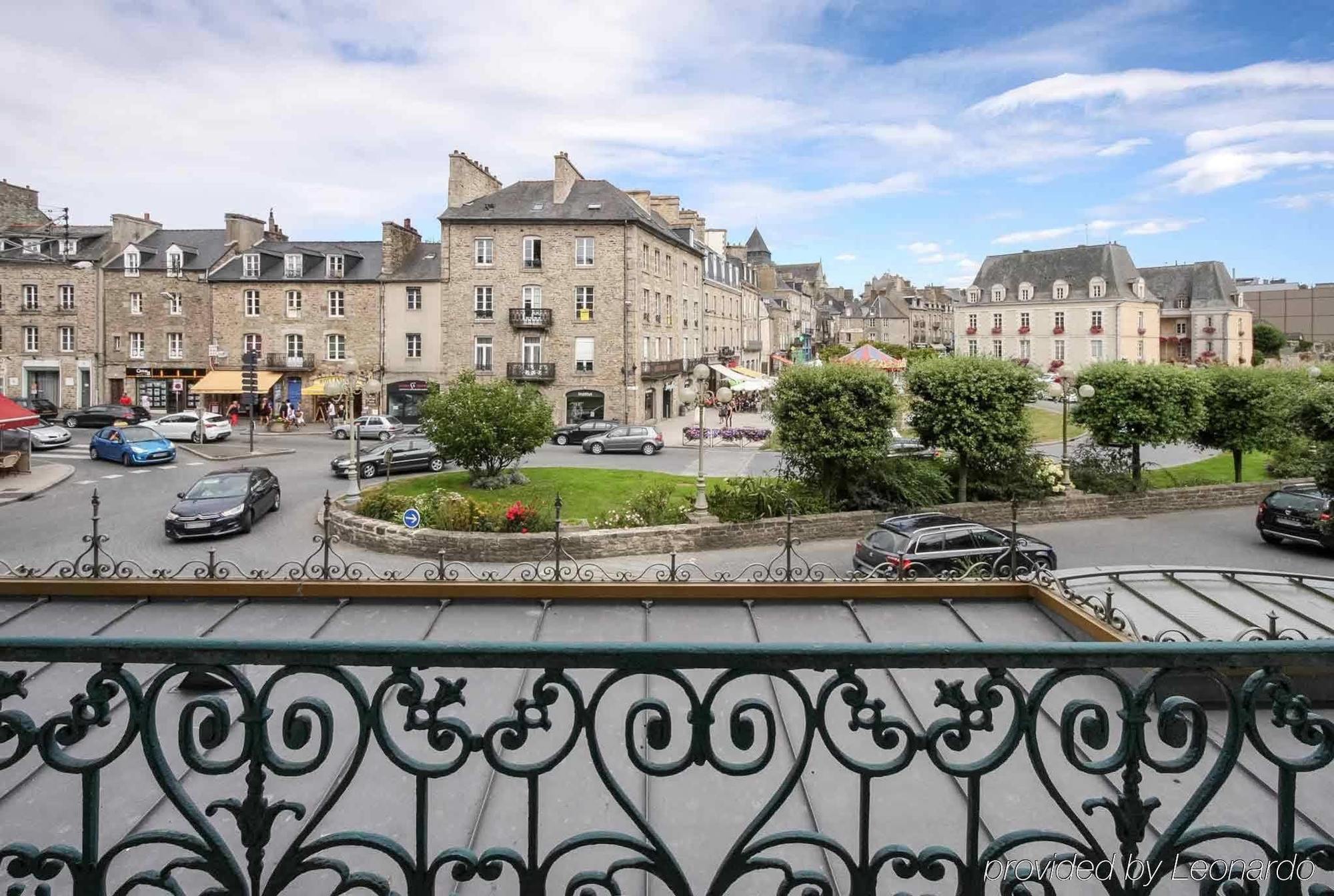 Ibis Styles Dinan Centre Ville Exterior foto