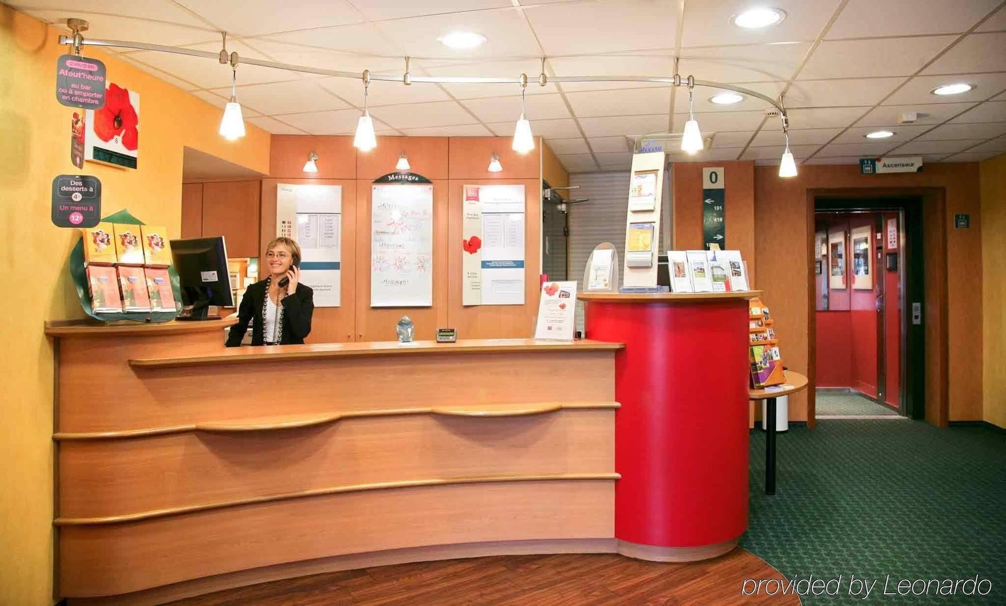 Ibis Styles Dinan Centre Ville Exterior foto